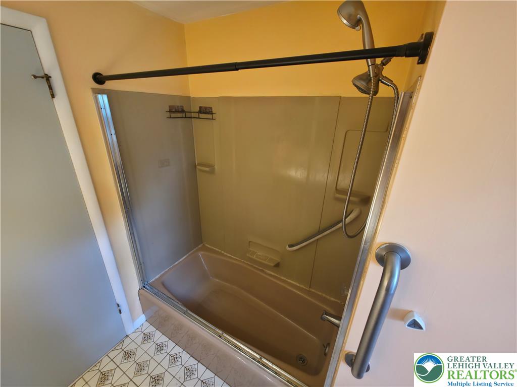 719 Keystone Avenue Bethlehem, PA 18018 - Photo 18 of 32 Functional tub and shower with durable wall surround.