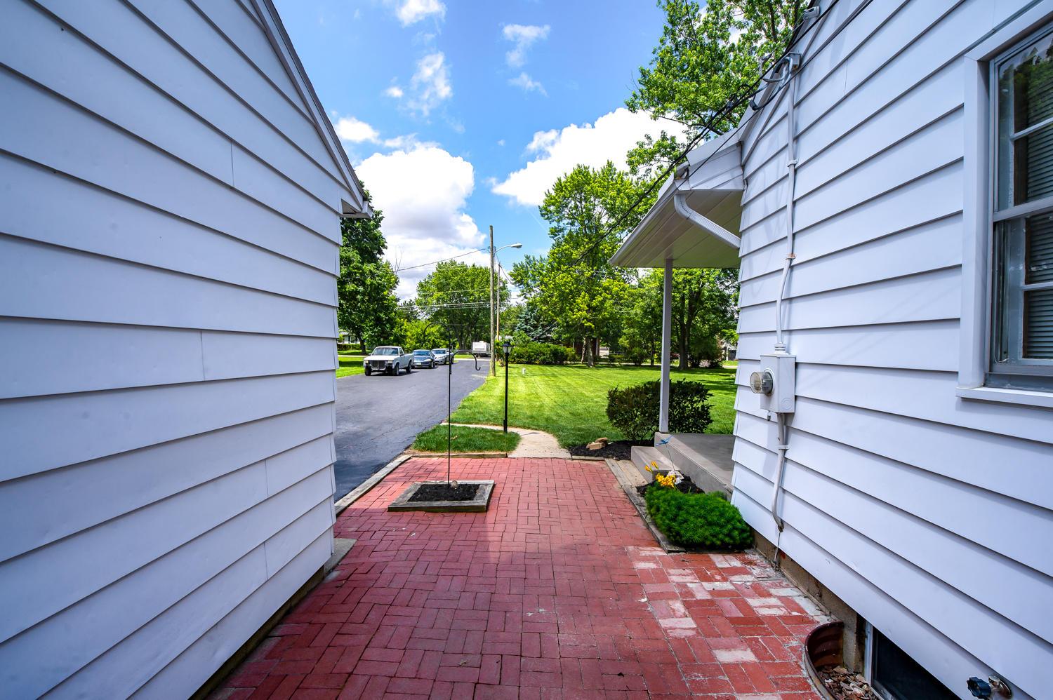 4896 Cosgray Road Hilliard, OH 43026 - Photo 25 of 31 Gallery Image 25