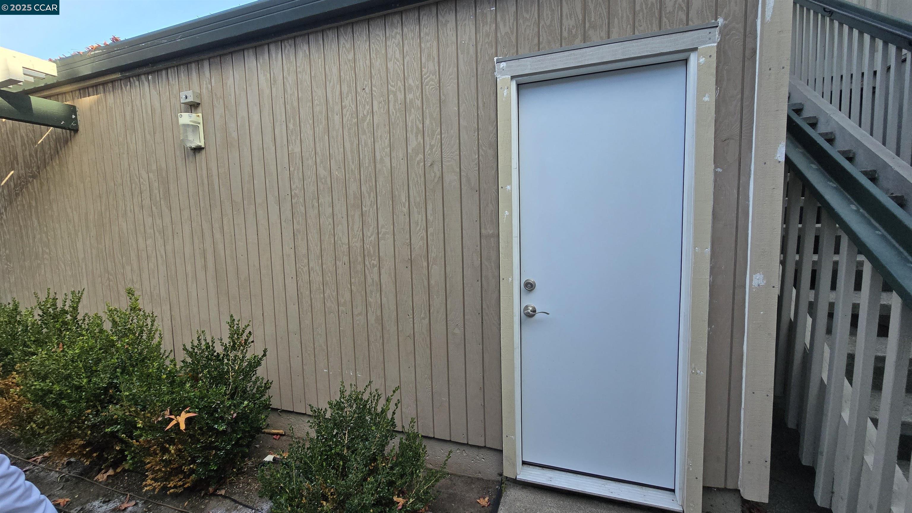 1123 Chadwick Circle Bay Point, CA 94565 - Photo 22 of 22 a view of a house with a small yard