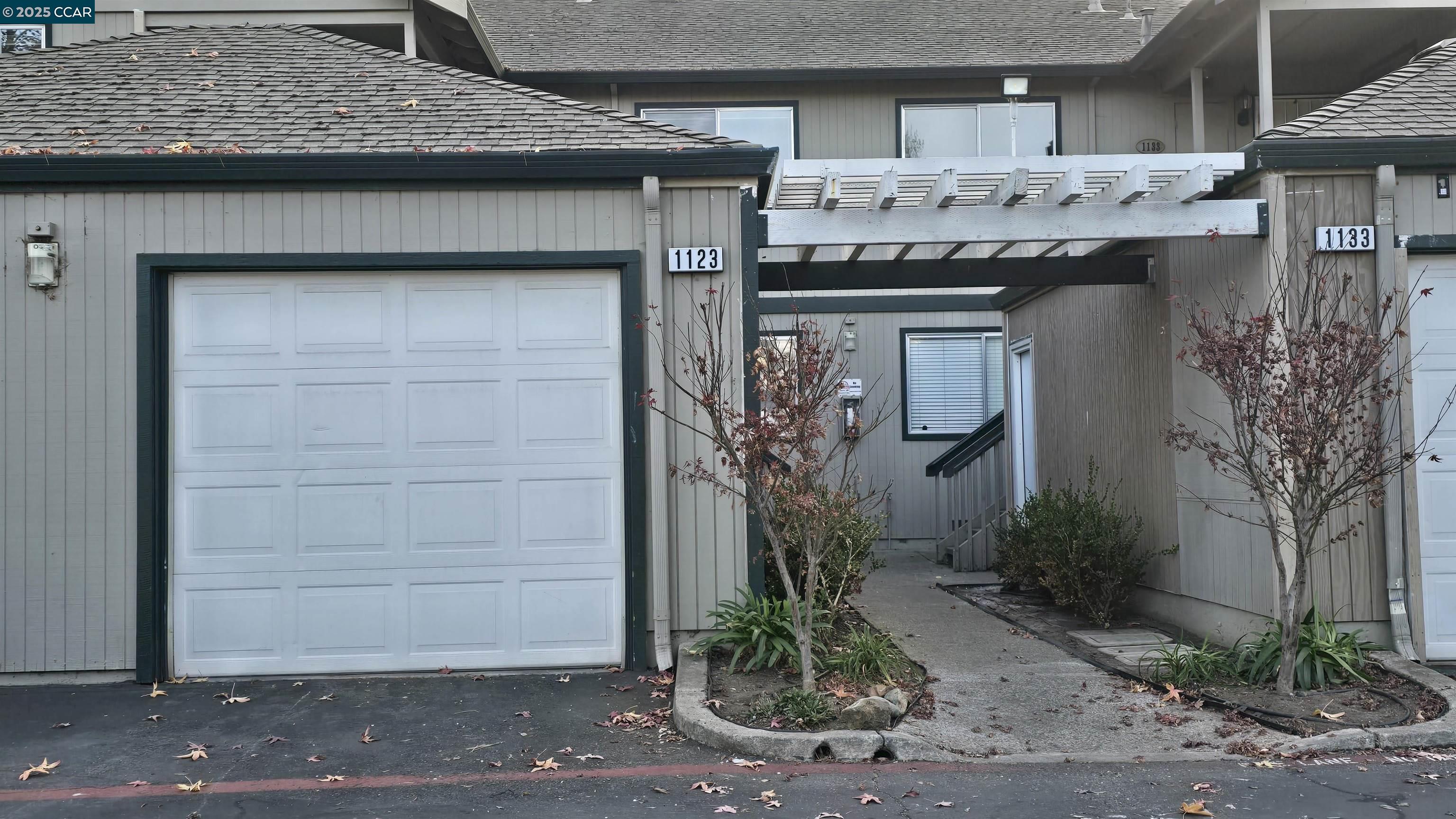 1123 Chadwick Circle Bay Point, CA 94565 - Photo 4 of 22 a view of a entryway front of house
