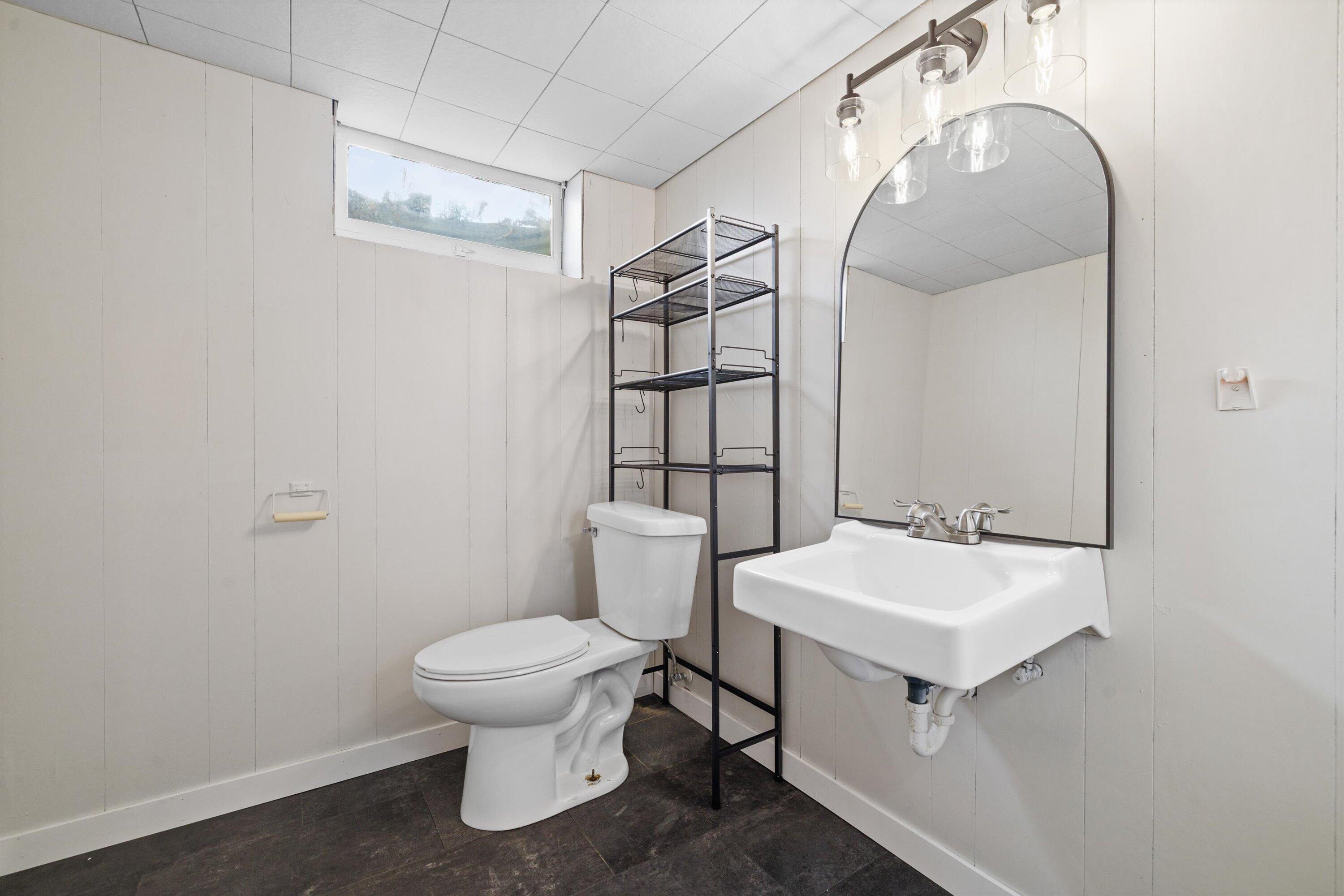 726 Royal Park Road Caledonia, WI 53402 - Photo 14 of 29 Convenient lower level bath adds everyday functionality