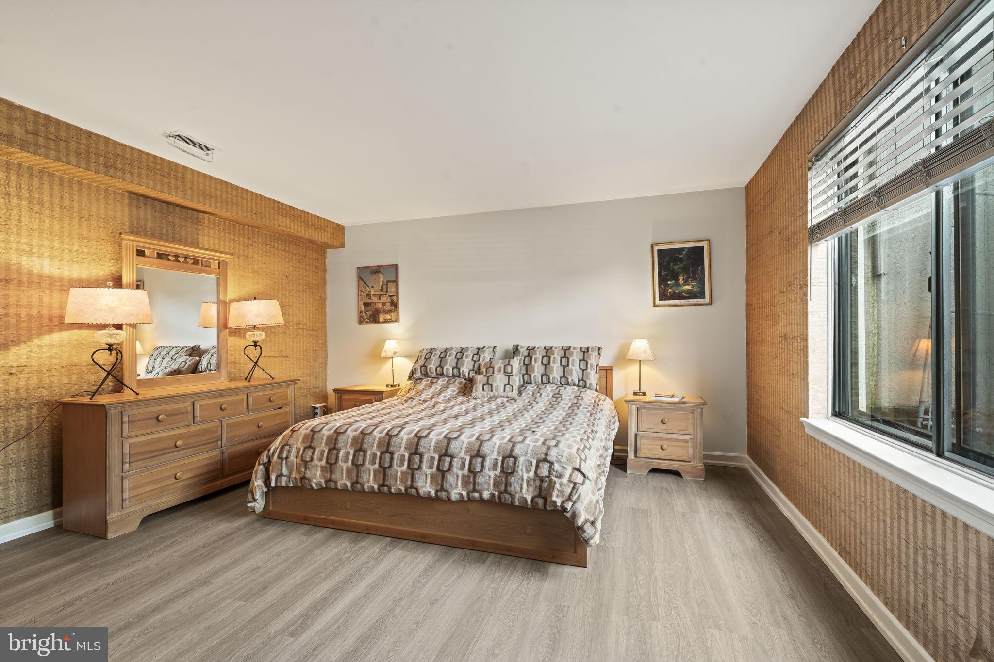 165-2 Echelon Road Voorhees, NJ 08043 - Photo 17 of 25 Gallery Image 17