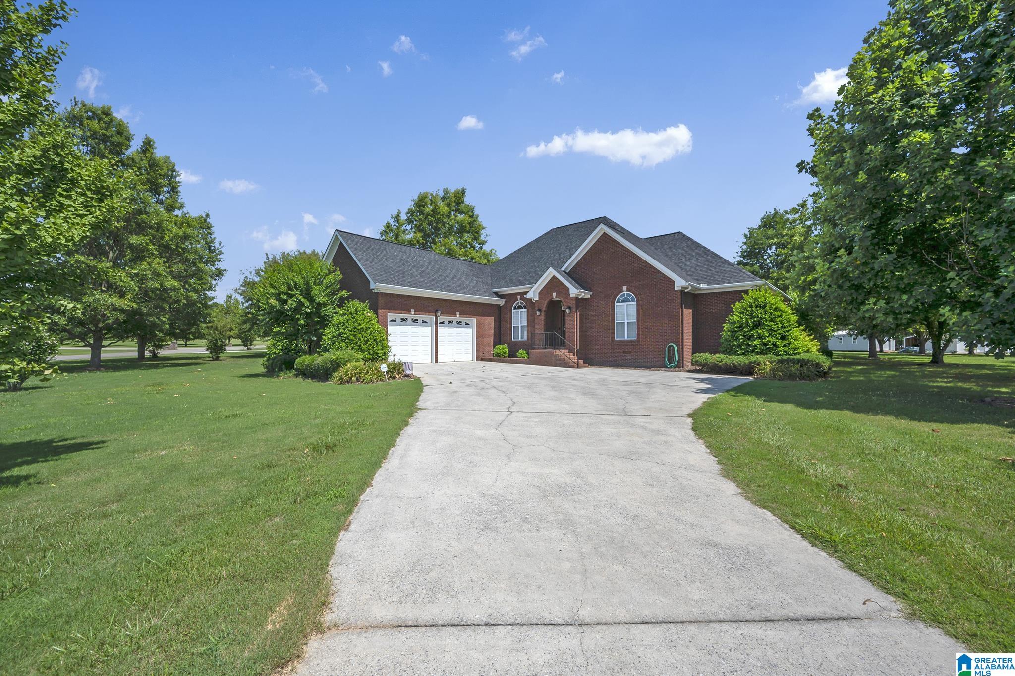 386 Payton Lane Locust Fork, AL 35097 - Photo 2 of 43