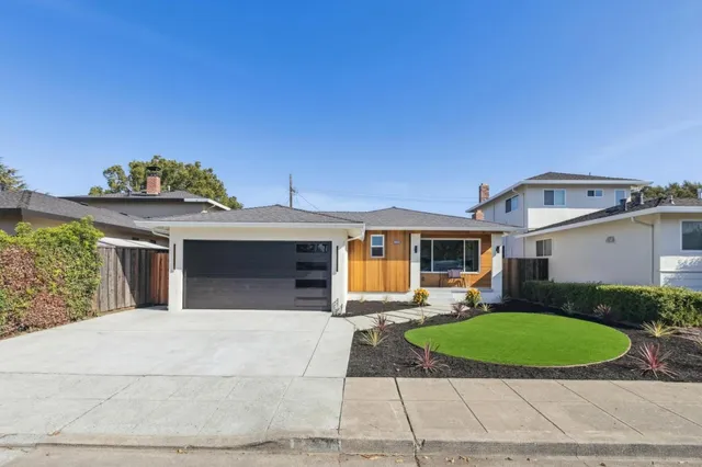 $1,898,000 | 2009 Trinity Street, San Mateo, CA 94403