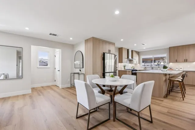 $1,898,000 | 2009 Trinity Street, San Mateo, CA 94403