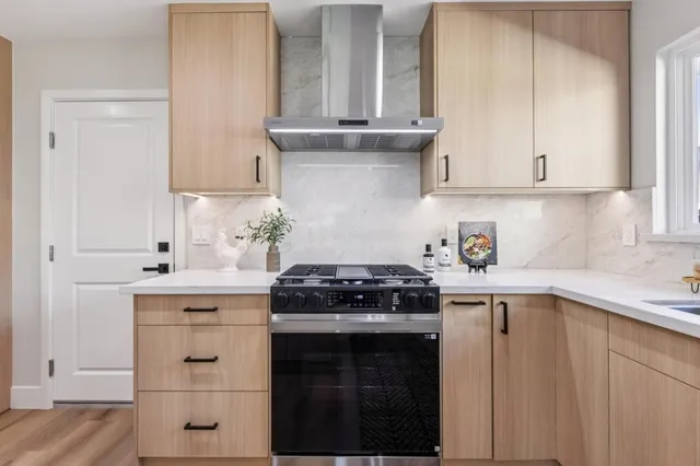 $1,898,000 | 2009 Trinity Street, San Mateo, CA 94403