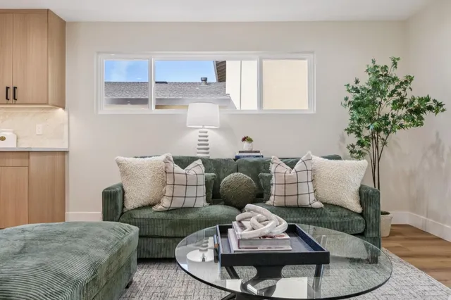 $1,898,000 | 2009 Trinity Street, San Mateo, CA 94403