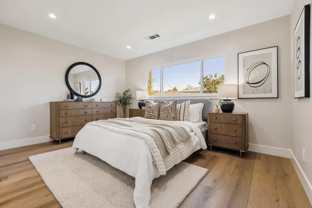 $1,898,000 | 2009 Trinity Street, San Mateo, CA 94403