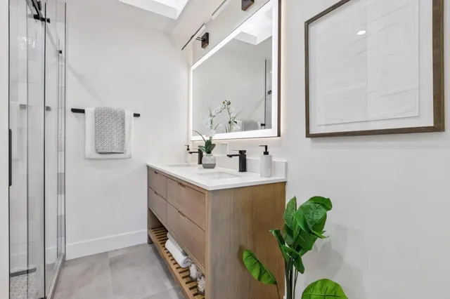 $1,898,000 | 2009 Trinity Street, San Mateo, CA 94403