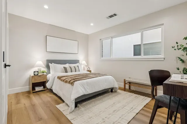 $1,898,000 | 2009 Trinity Street, San Mateo, CA 94403