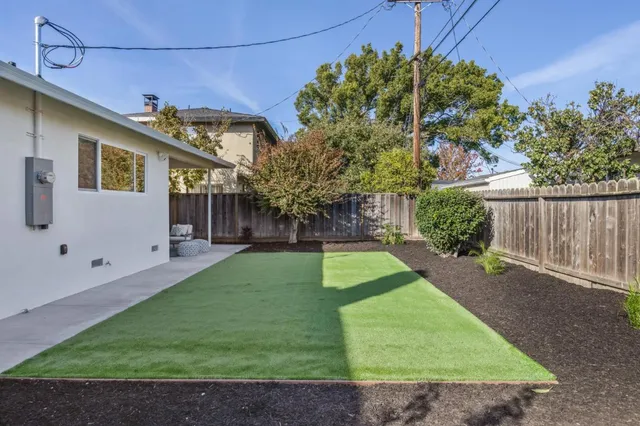 $1,898,000 | 2009 Trinity Street, San Mateo, CA 94403