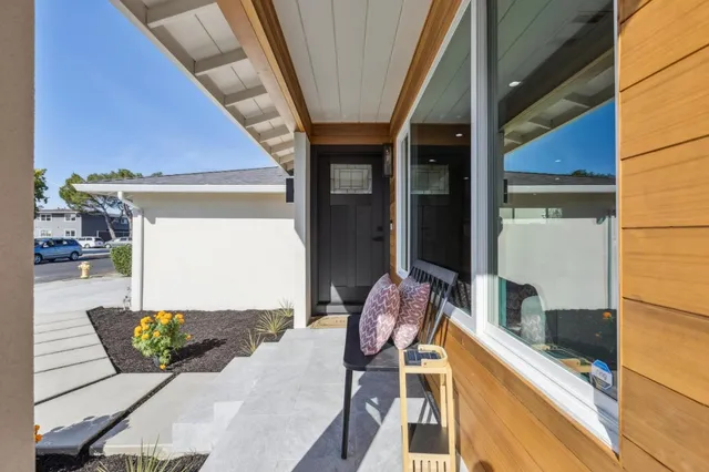 $1,898,000 | 2009 Trinity Street, San Mateo, CA 94403