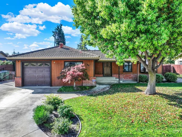 $375,000 | 44 West La Mesa Avenue, Stockton, CA 95207