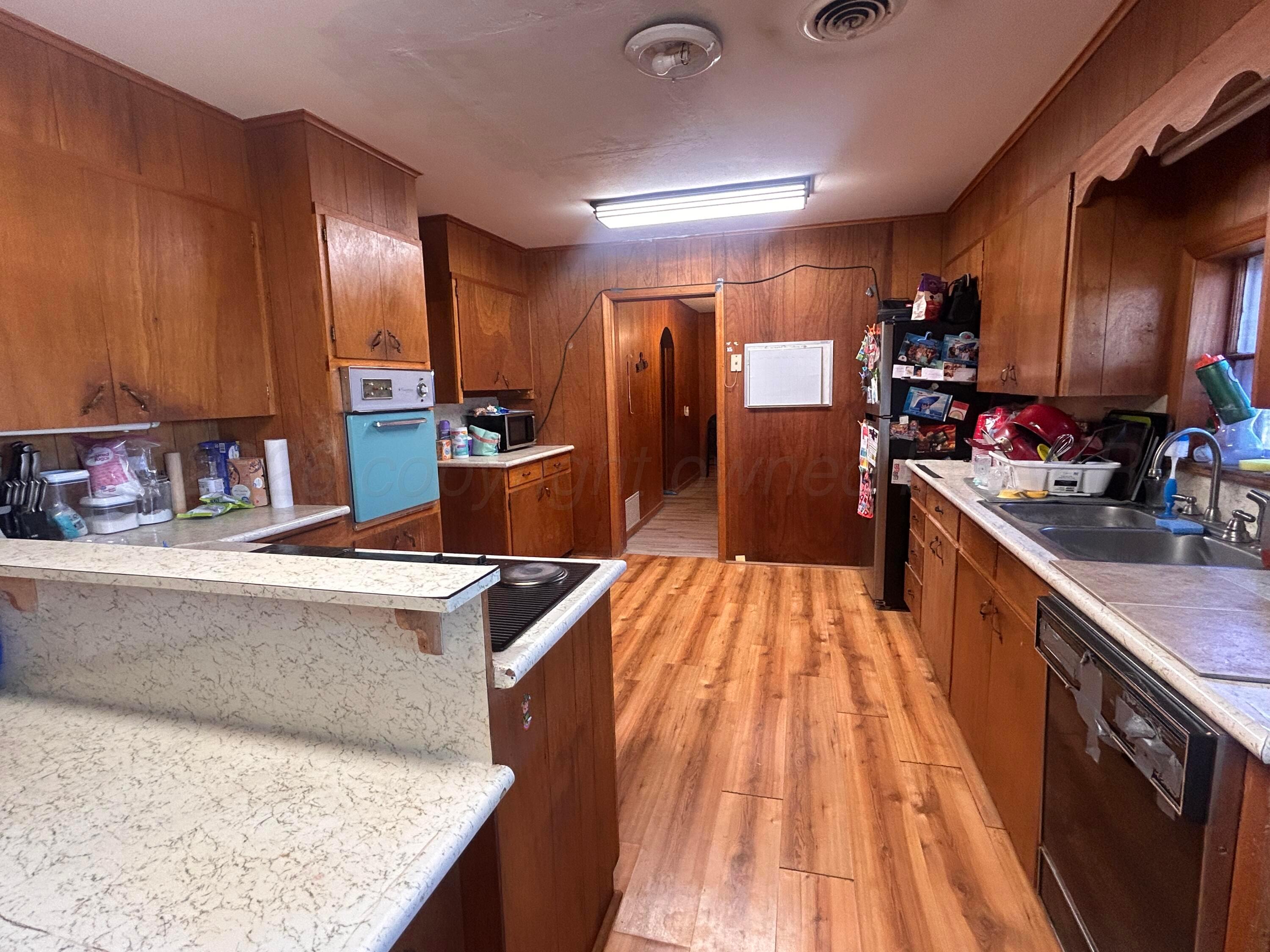 613 North 7th Street Canadian, TX 79014 - Photo 11 of 22 IMG_5423