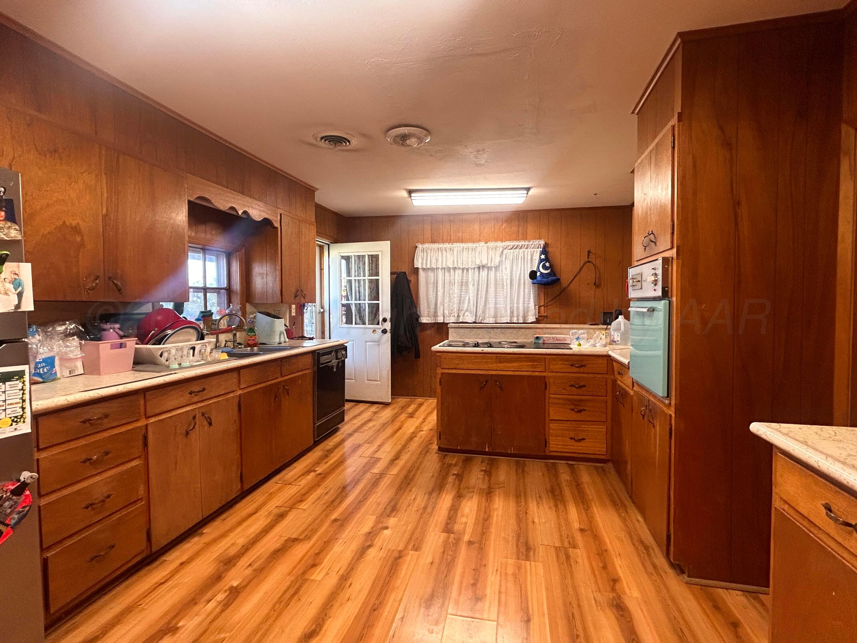 613 North 7th Street Canadian, TX 79014 - Photo 12 of 22 IMG_5422