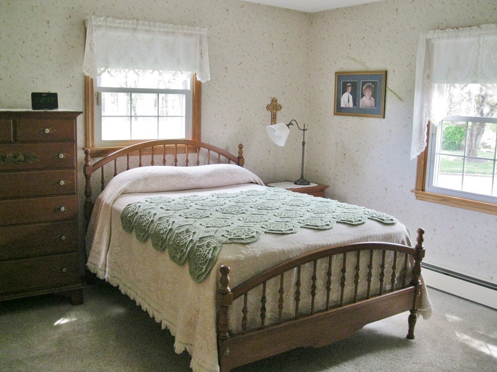 56 Sterling Road Holyoke, MA 01040 - Photo 13 of 25 Gallery Image 13