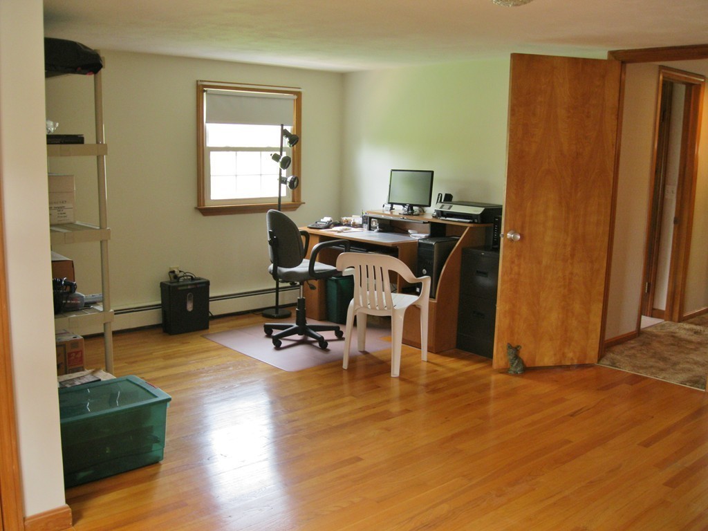 56 Sterling Road Holyoke, MA 01040 - Photo 21 of 25 Gallery Image 21