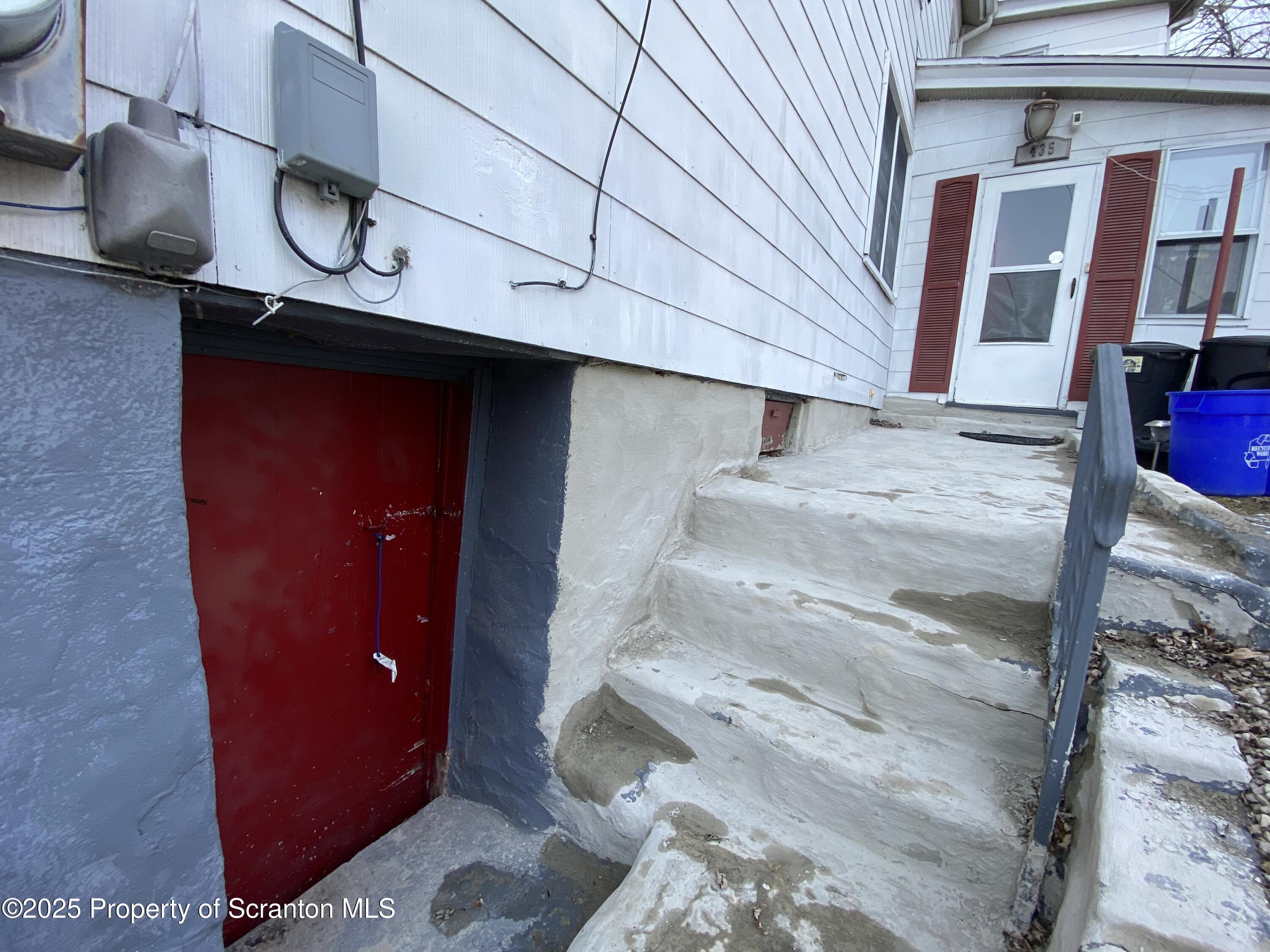 435 North Rear 9th Avenue Scranton, PA 18504 - Photo 25 of 35 IMG_2900