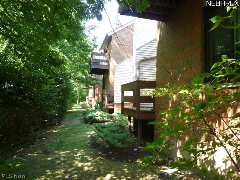 4655 Mayfield Road, Unit F South Euclid, OH 44121 - Photo 8 of 22