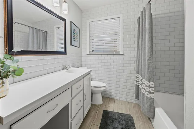 $445,000 | 1630 Loree Drive, Dallas, TX 75228