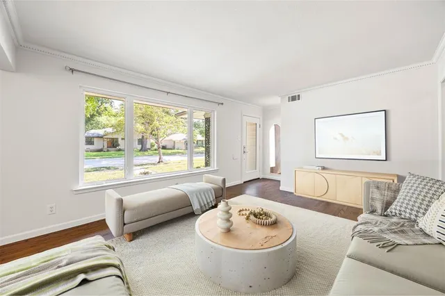 $445,000 | 1630 Loree Drive, Dallas, TX 75228