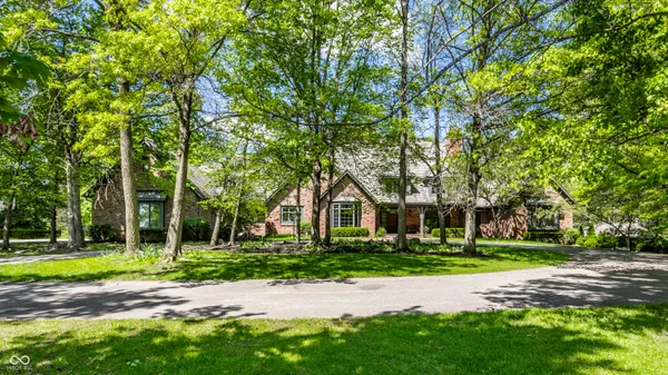 $3,995,000 | 14300 Oakbrook Court, Carmel, IN 46033