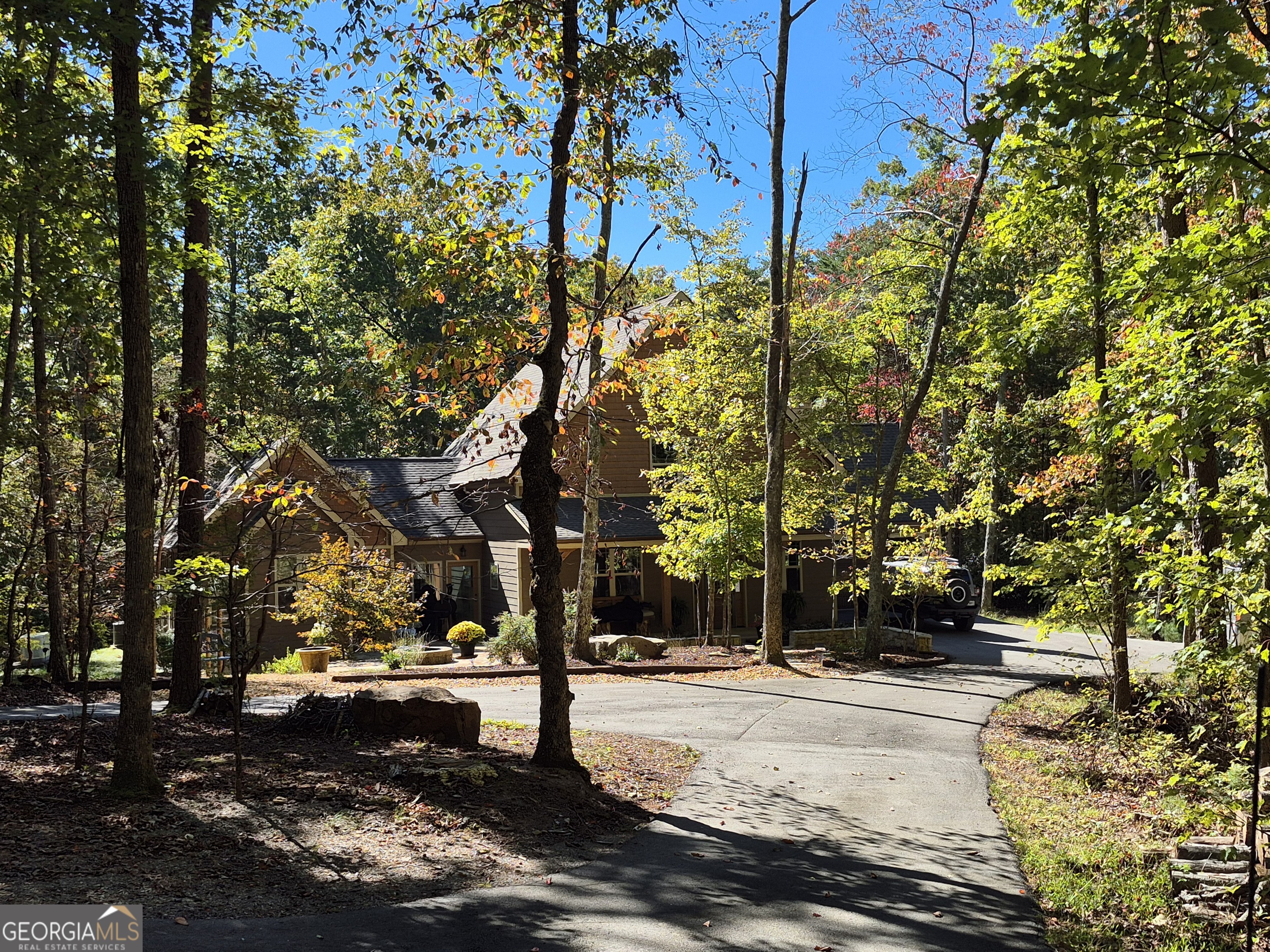65 Eagle Bluff Road Menlo, GA 30731 - Photo 36 of 42 a view of a yard with a tree