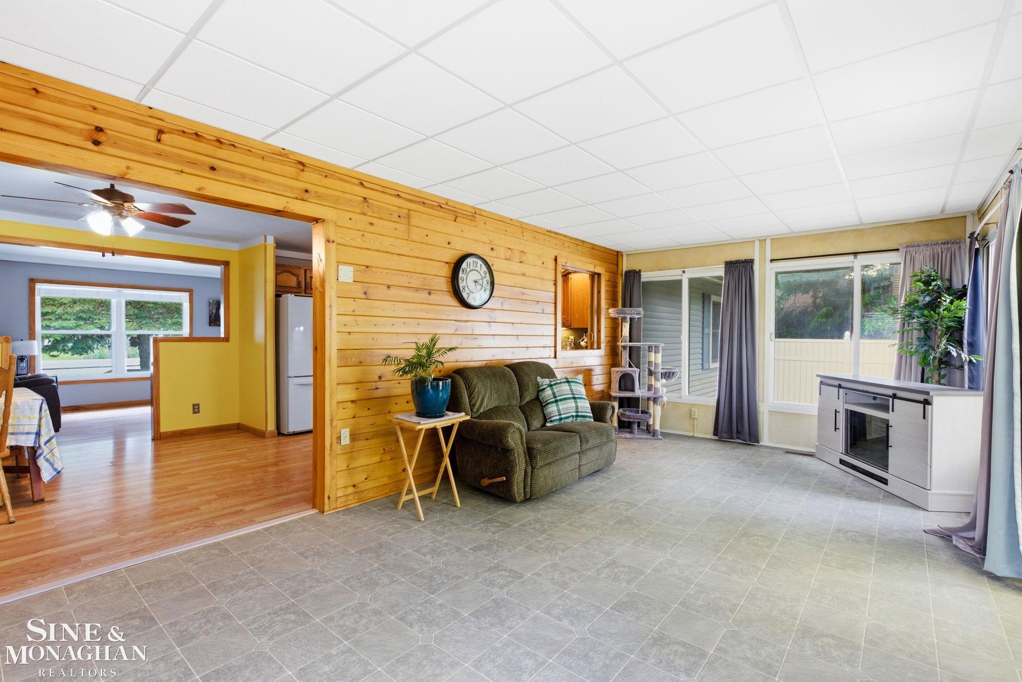 660 Range Road Marysville, MI 48040 - Photo 23 of 40