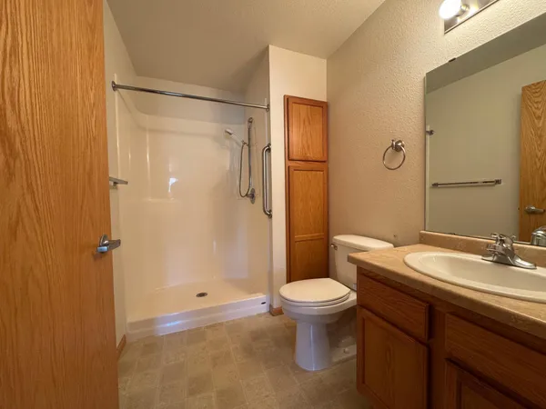 $229,000 | 1085 Dale Street Southwest, Unit 118, Hutchinson, MN 55350