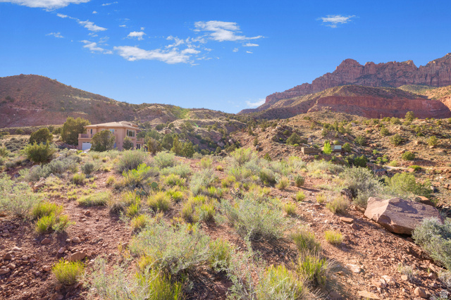 St, Unit 19 Springdale, UT 84767 - Photo 5 of 48