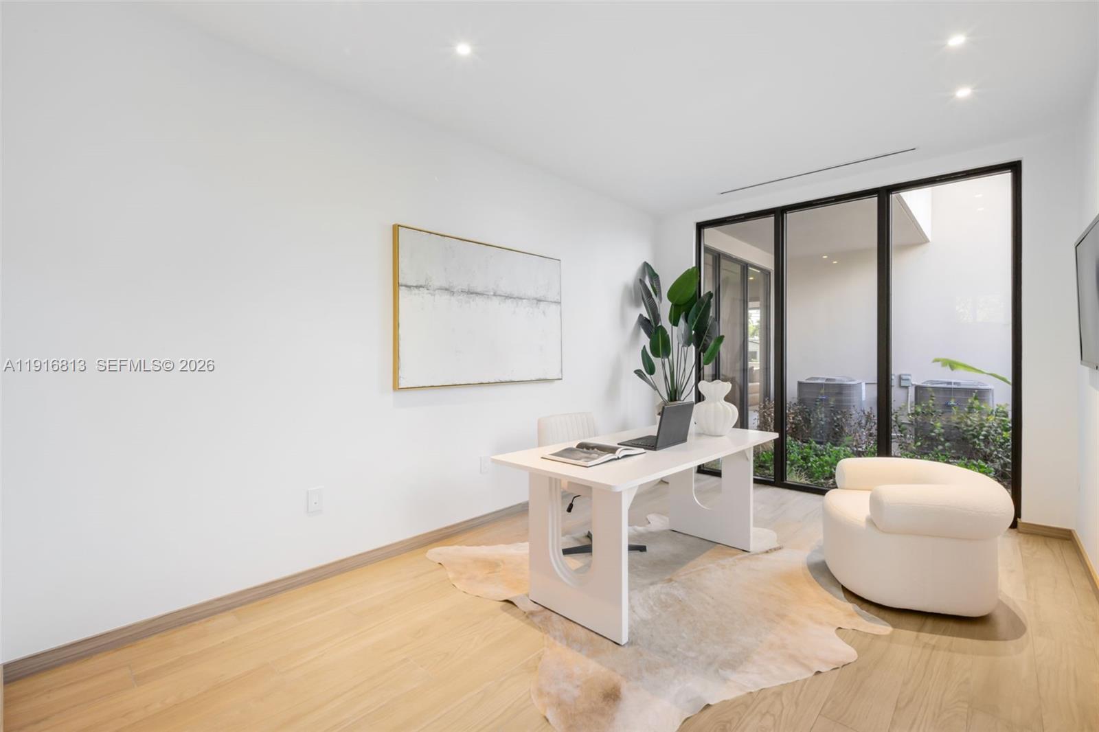 2175 Southwest 25th Street Miami, FL 33133 - Photo 14 of 33