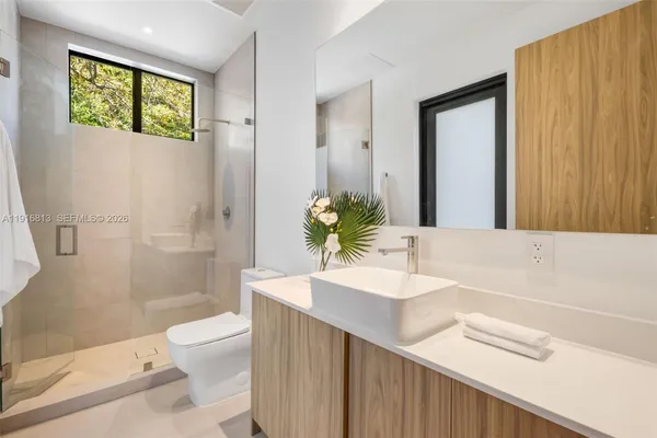 $2,995,000 | 2175 Southwest 25th Street, Miami, FL 33133