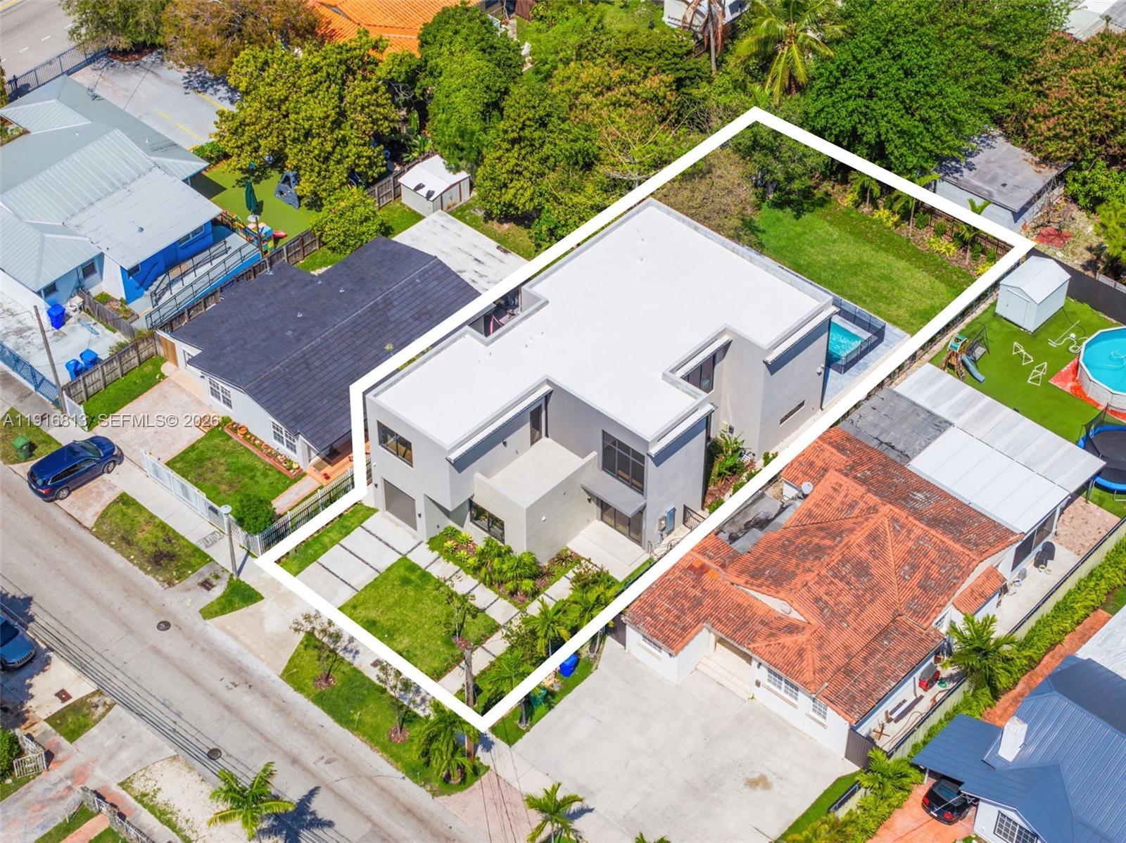 2175 Southwest 25th Street Miami, FL 33133 - Photo 31 of 33