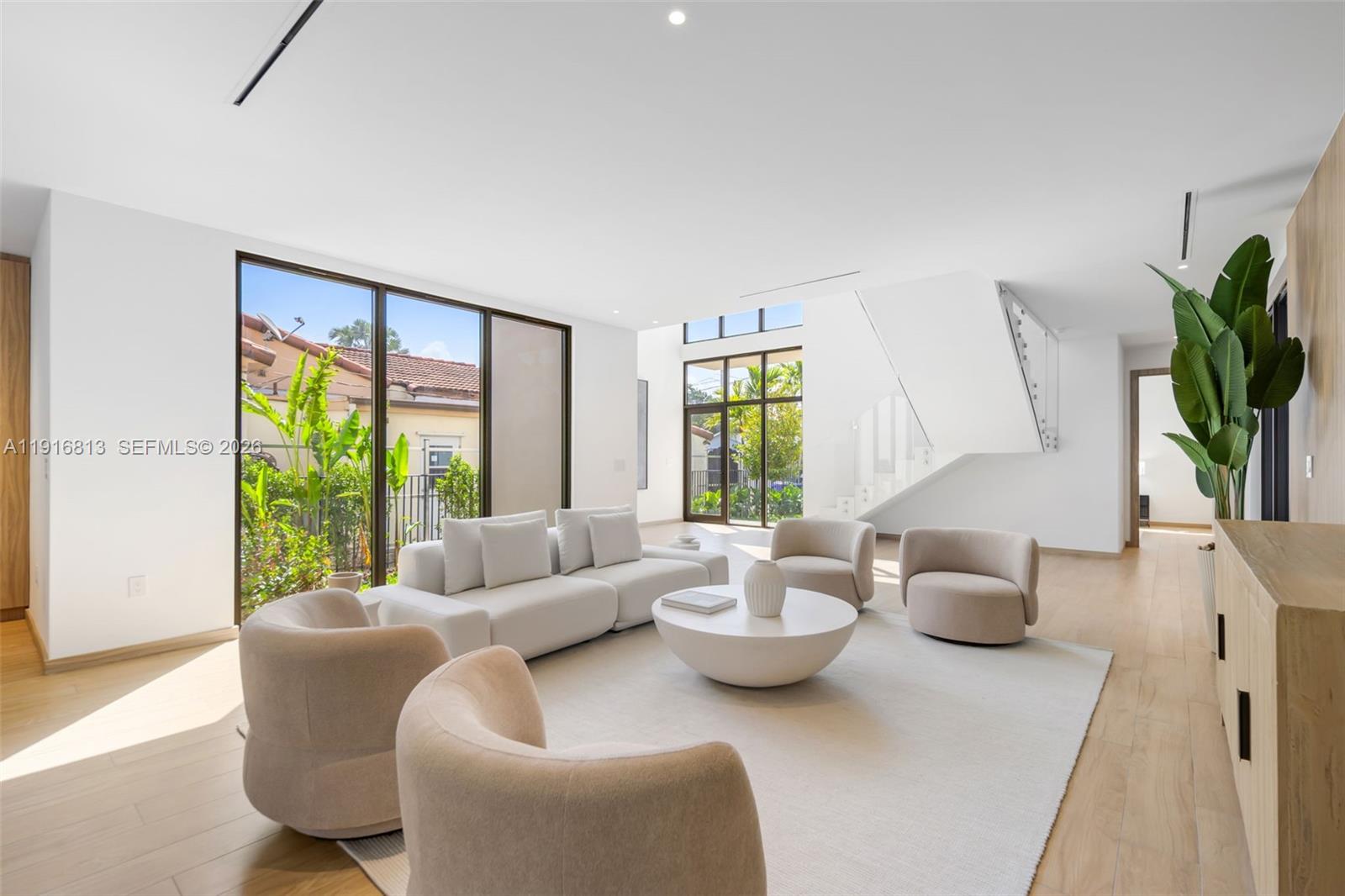 2175 Southwest 25th Street Miami, FL 33133 - Photo 8 of 33