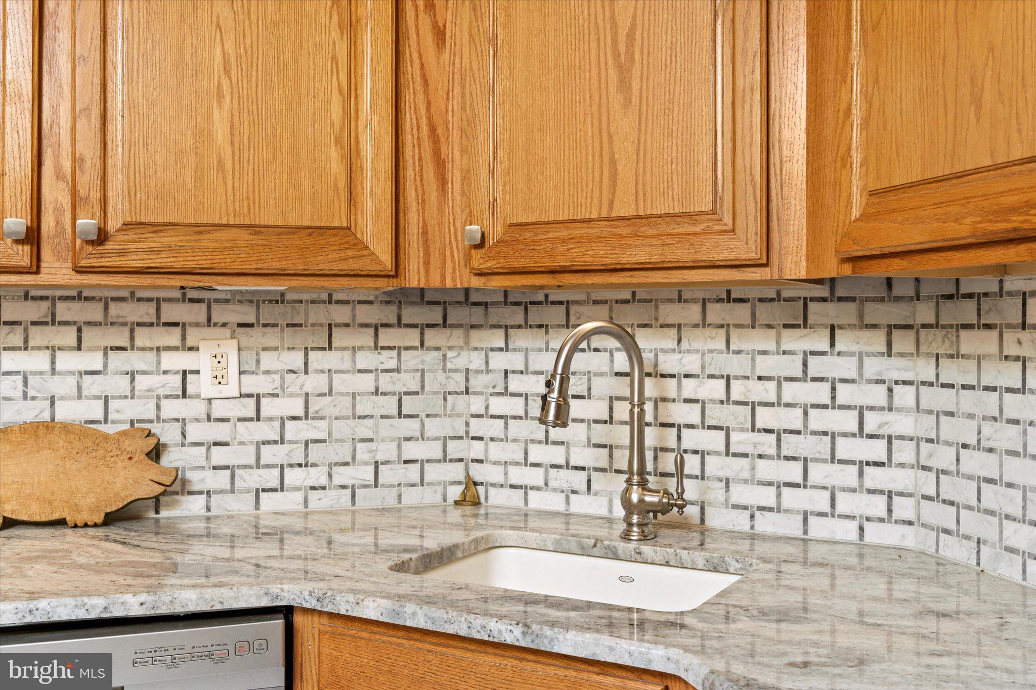 29 Pizzullo Road Hamilton, NJ 08690 - Photo 6 of 29 Gallery Image 6