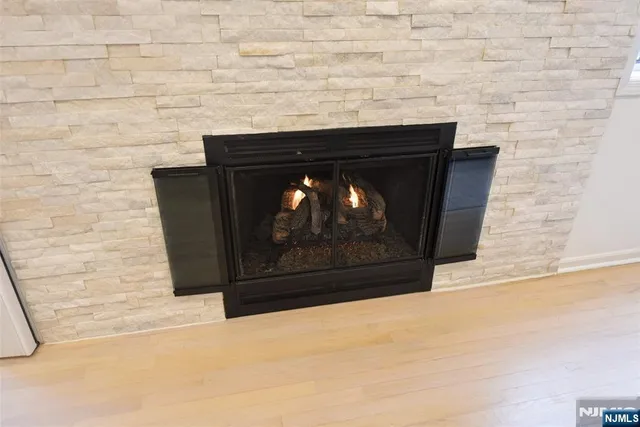 $869,000 | 272 Belmont Place, Unit 272, Mahwah, NJ 07430