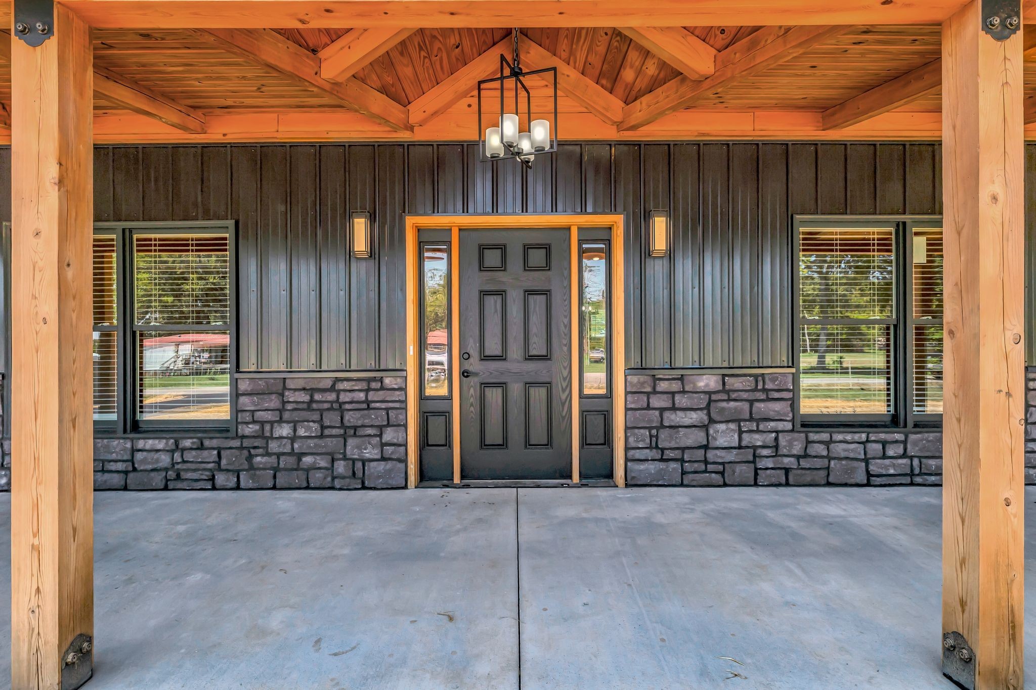 217 Green Acres Road Unionville, TN 37180 - Photo 3 of 22