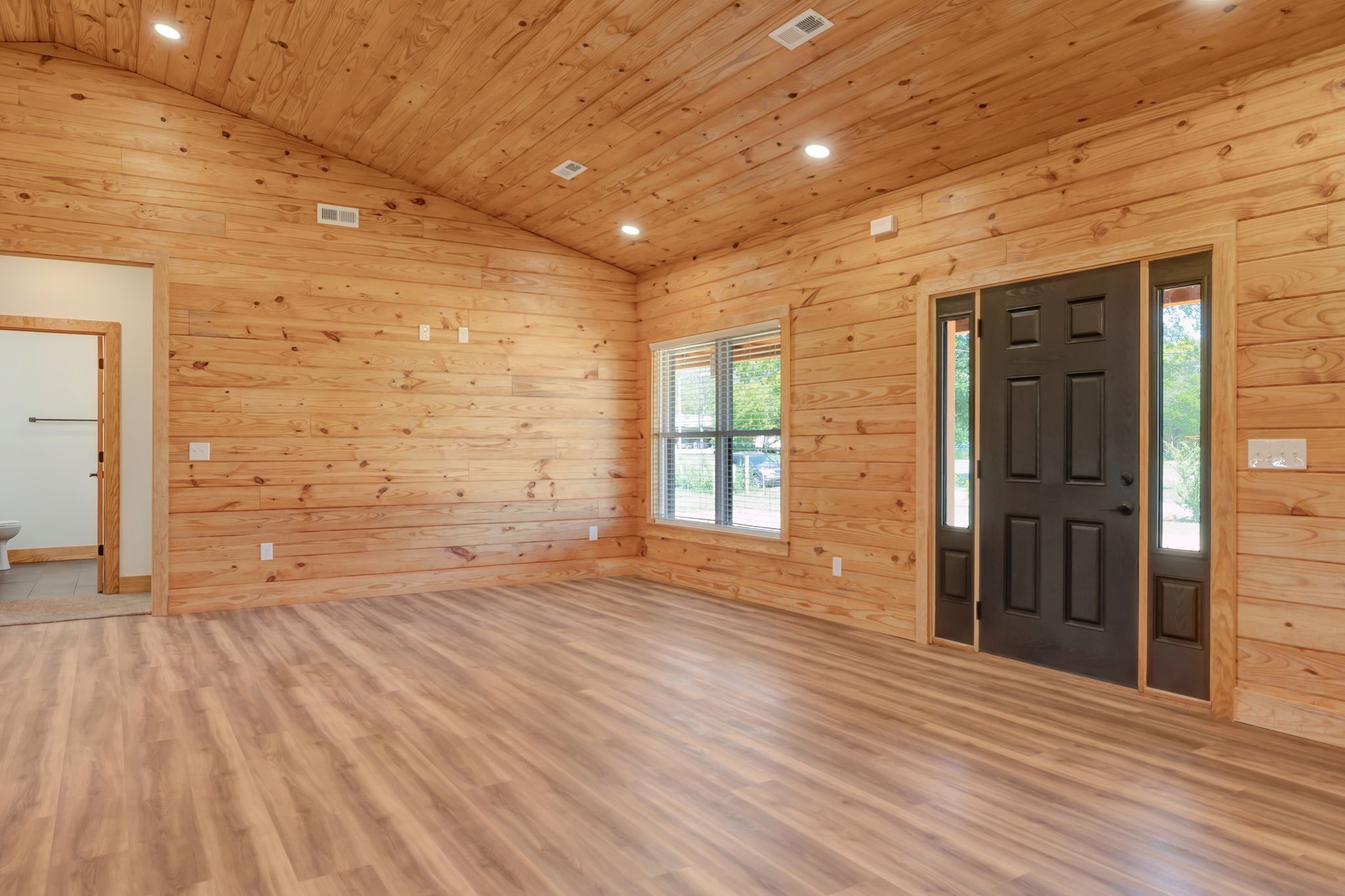 217 Green Acres Road Unionville, TN 37180 - Photo 5 of 22