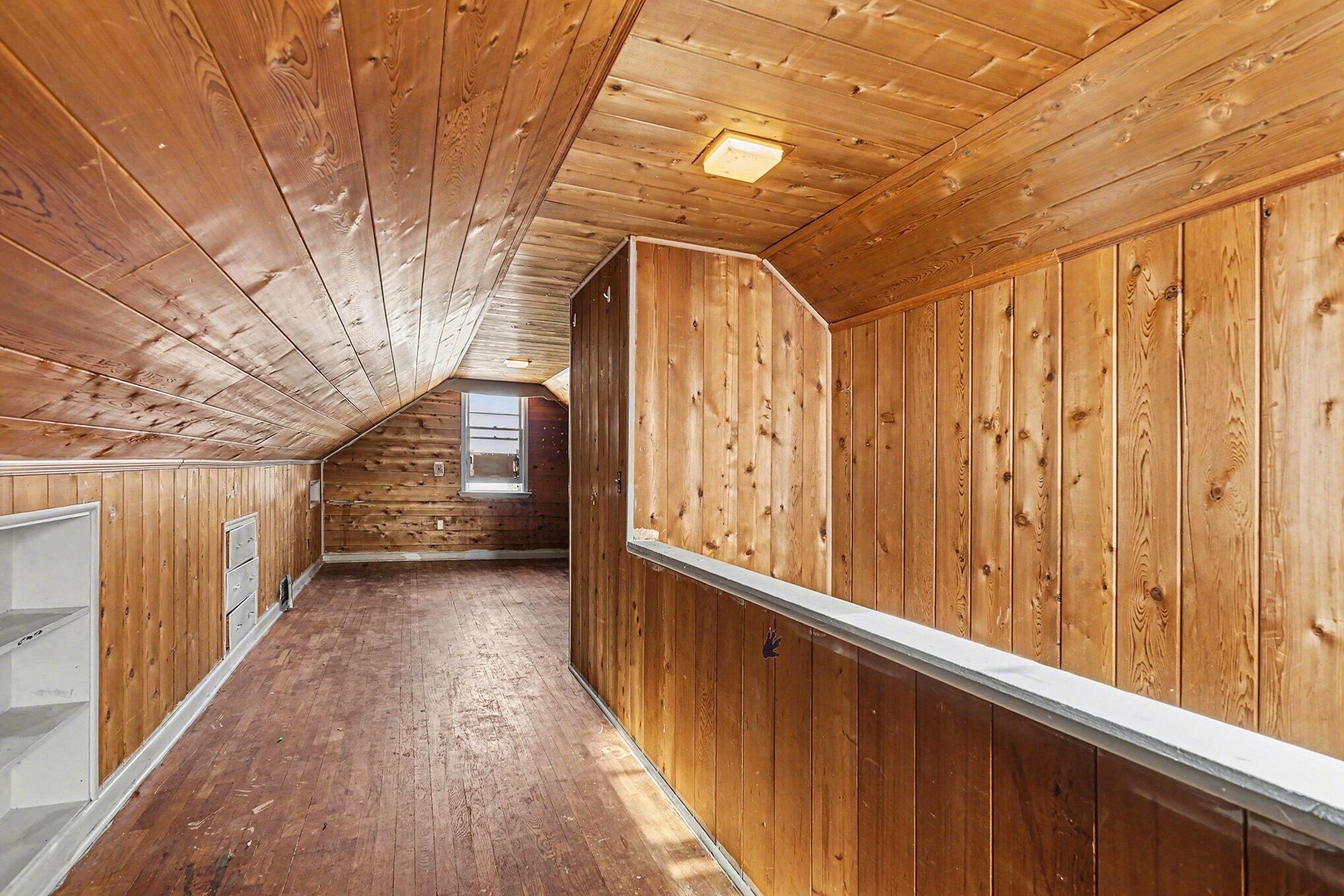 2928 Lafayette Circle Lansing, MI 48906 - Photo 12 of 15 012_file_2103