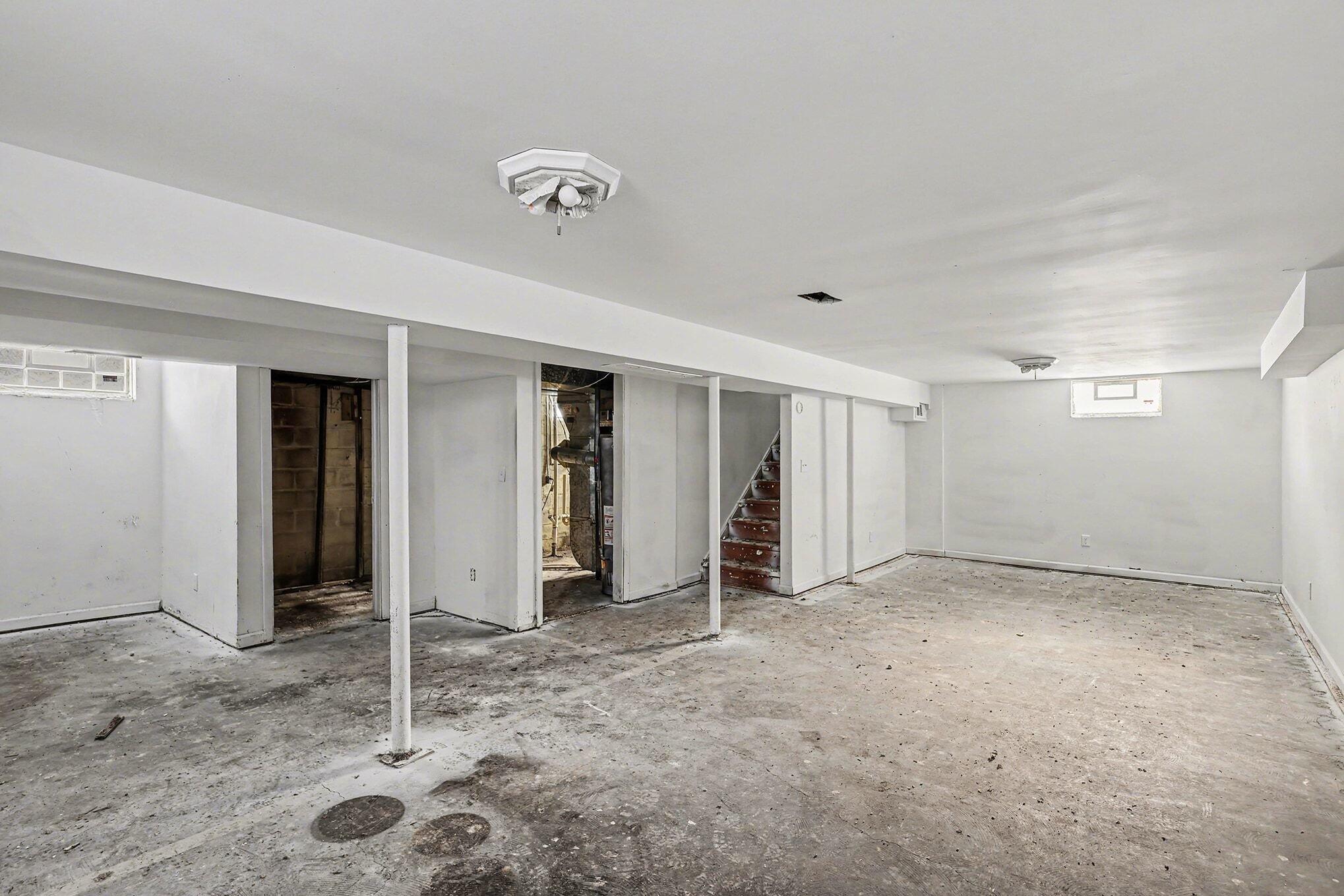 2928 Lafayette Circle Lansing, MI 48906 - Photo 14 of 15 001_file_8479