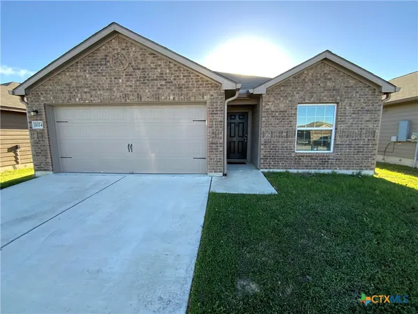 $1,695 | 1024 Riverdale Cove, Jarrell, TX 76537