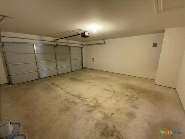 $1,695 | 1024 Riverdale Cove, Jarrell, TX 76537