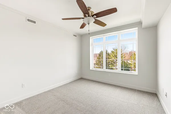 $349,900 | 20971 Shoreline Court, Unit 410, Noblesville, IN 46062