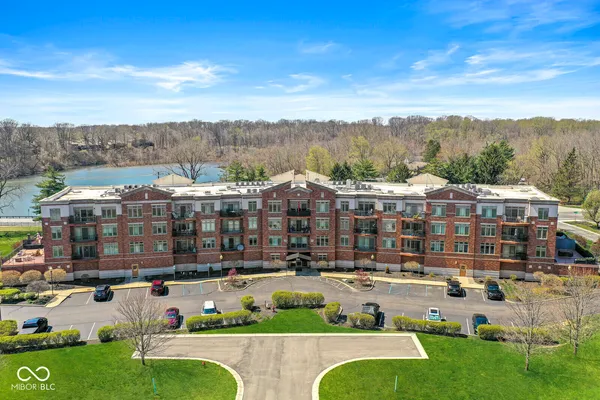 $349,900 | 20971 Shoreline Court, Unit 410, Noblesville, IN 46062