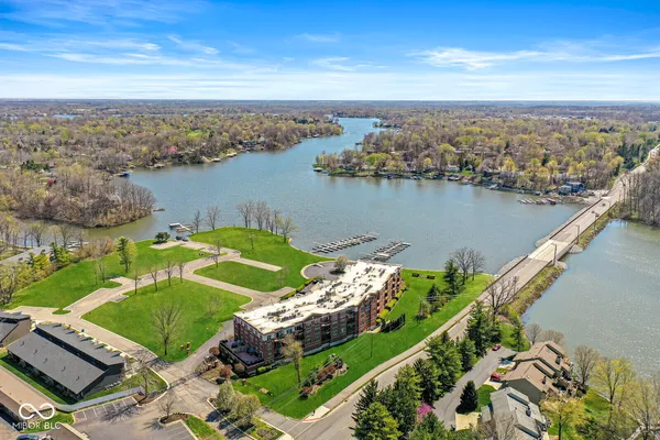 $349,900 | 20971 Shoreline Court, Unit 410, Noblesville, IN 46062