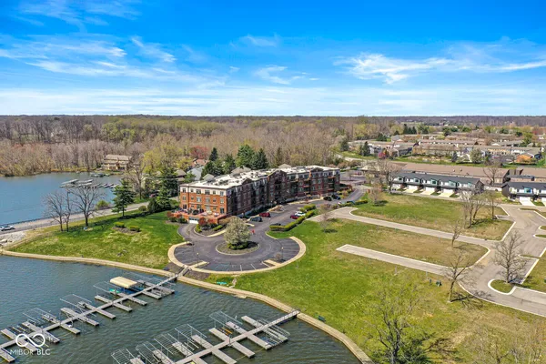 $349,900 | 20971 Shoreline Court, Unit 410, Noblesville, IN 46062