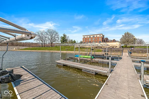 $349,900 | 20971 Shoreline Court, Unit 410, Noblesville, IN 46062