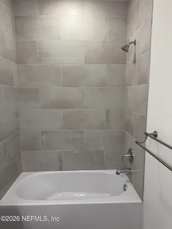 $2,450 | 15512 Whispering Fir Drive, Jacksonville, FL 32218