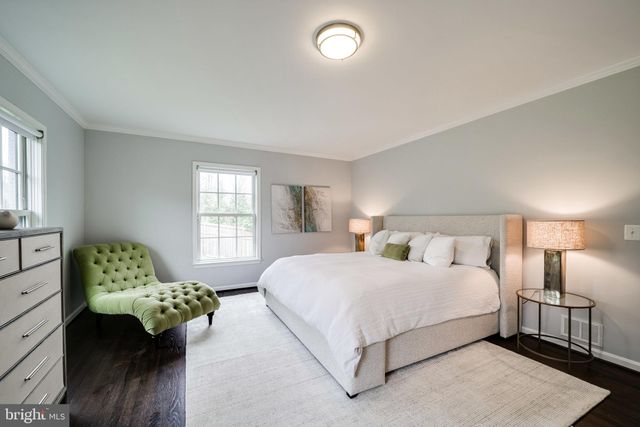 $1,750,000 | 518 Canterbury Lane, Alexandria, VA 22314