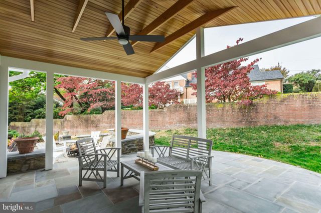 $1,750,000 | 518 Canterbury Lane, Alexandria, VA 22314